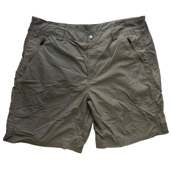 Columbia Titanium Active Shorts - Men’s 40 - Picture 1 of 6